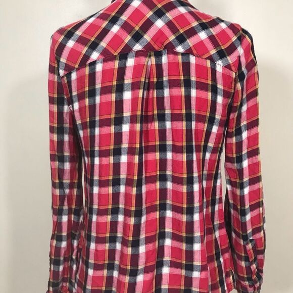 So Cowboy Plaid Front Button Women’s Top. - Picture 7 of 10